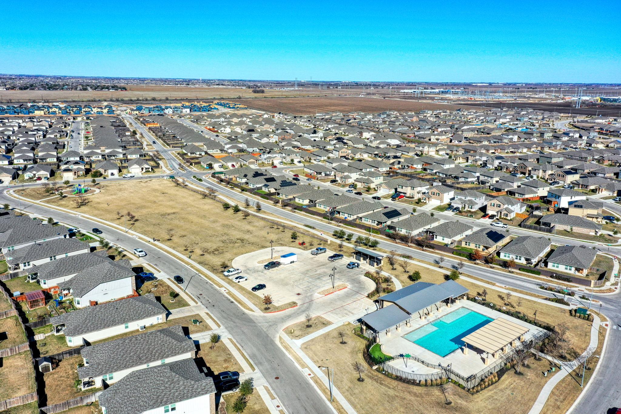 1009 Whelk Loop Hutto TX 78634