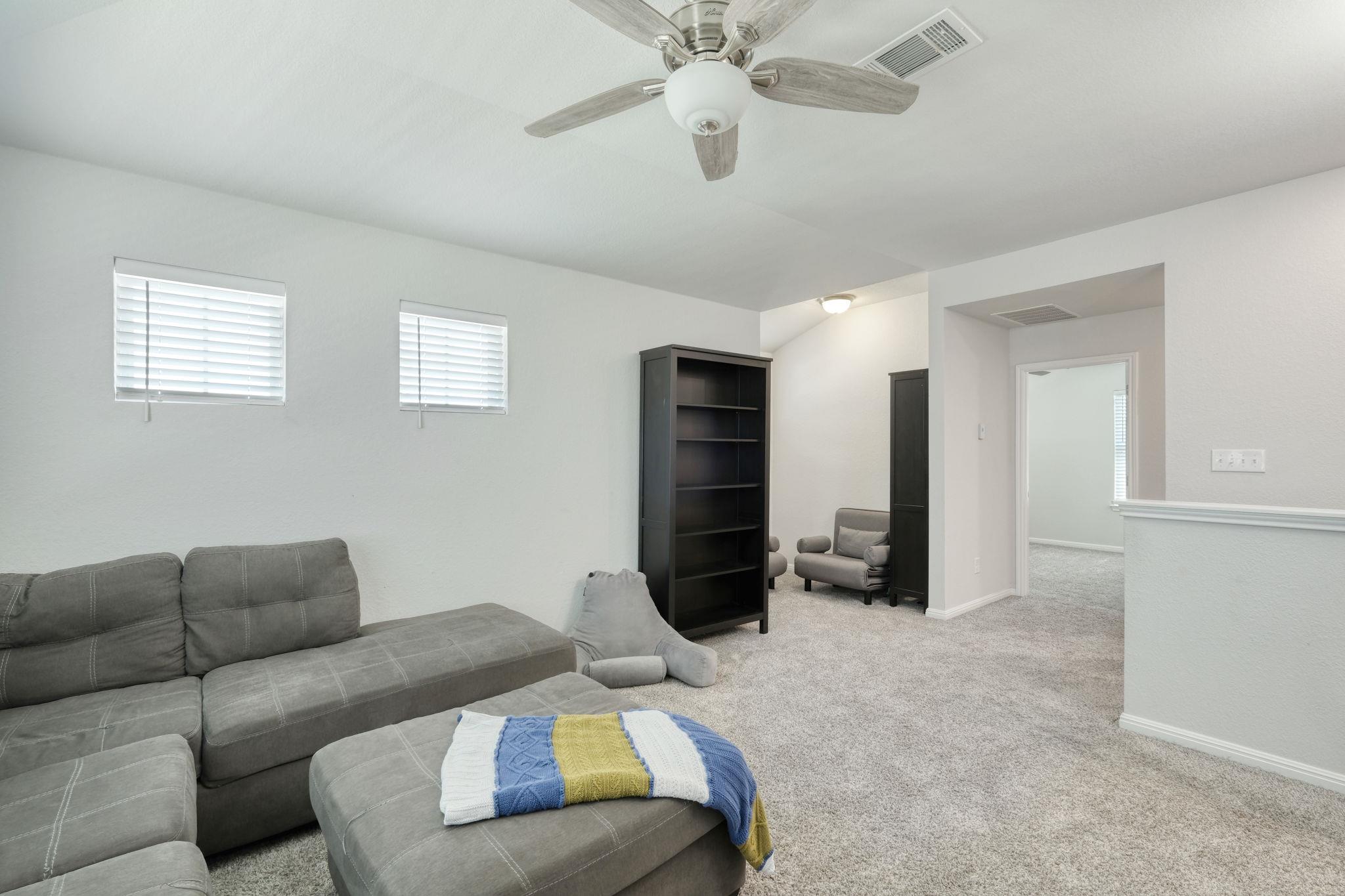 1009 Whelk Loop Hutto TX 78634