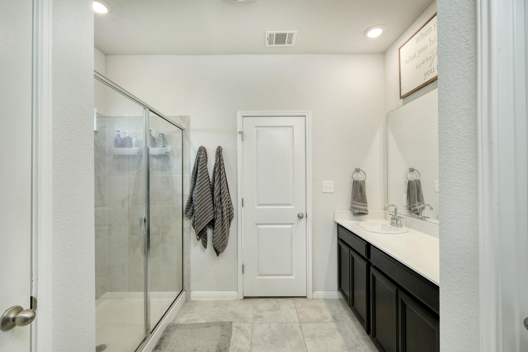 1009 Whelk Loop Hutto TX 78634