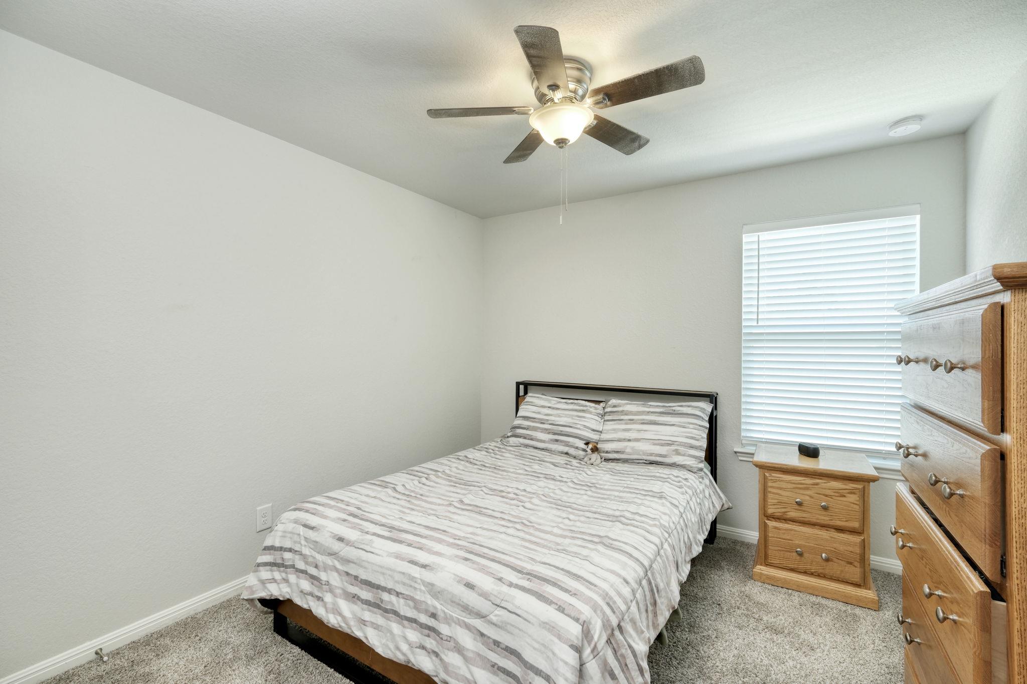 1009 Whelk Loop Hutto TX 78634