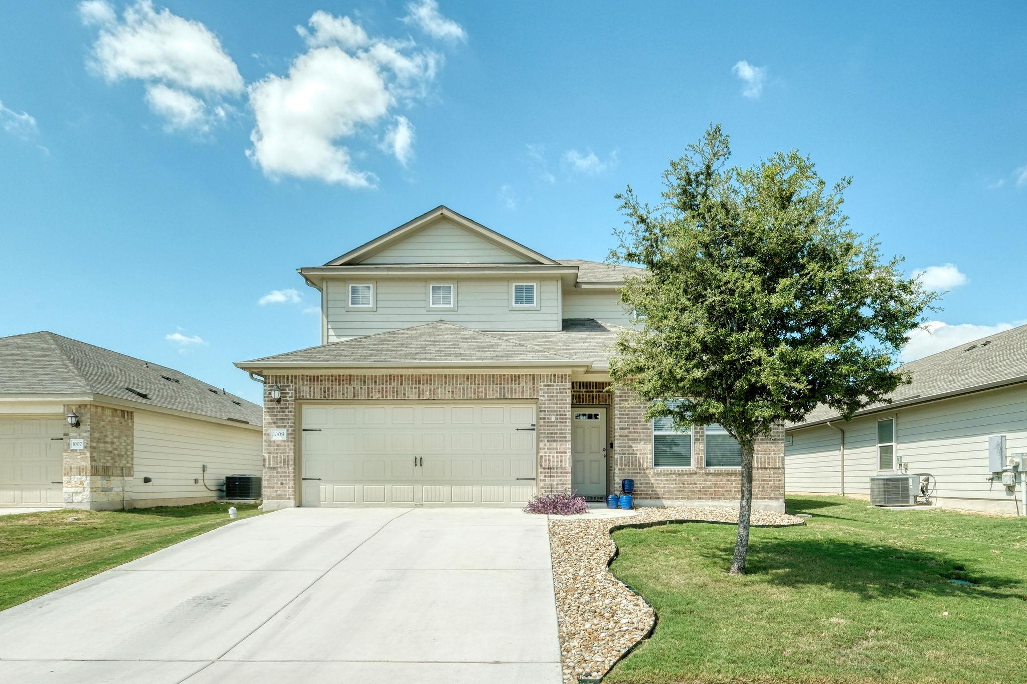 1009 Whelk Loop Hutto TX 78634
