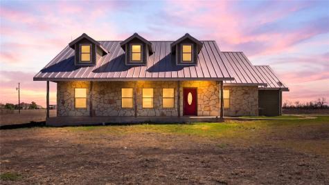 4355 SE River Road Martindale TX 78655