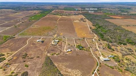 4355 SE River Road Martindale TX 78655