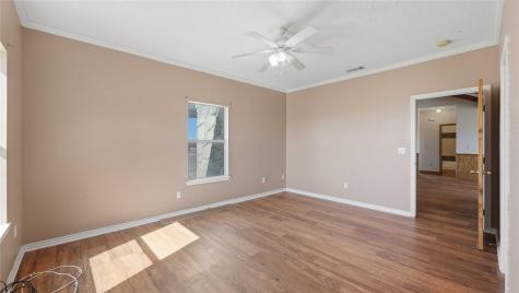 4355 SE River Road Martindale TX 78655