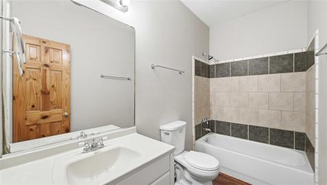 4355 SE River Road Martindale TX 78655