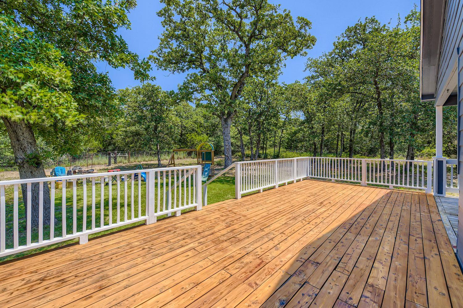 260 Dickerson Lane Elgin TX 78621