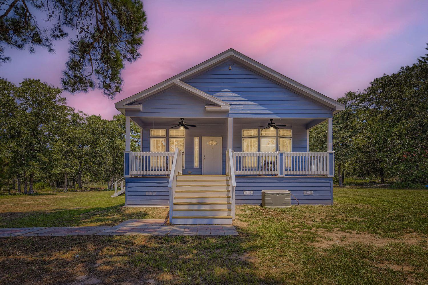 260 Dickerson Lane Elgin TX 78621