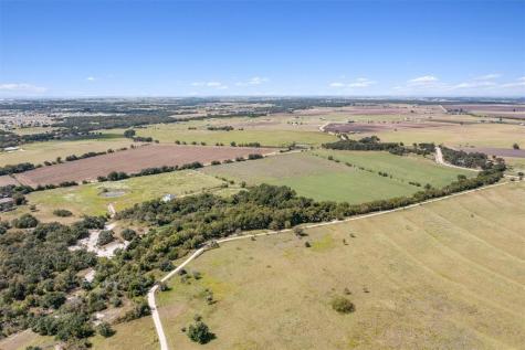 1770 County Road 329 Granger TX 76530