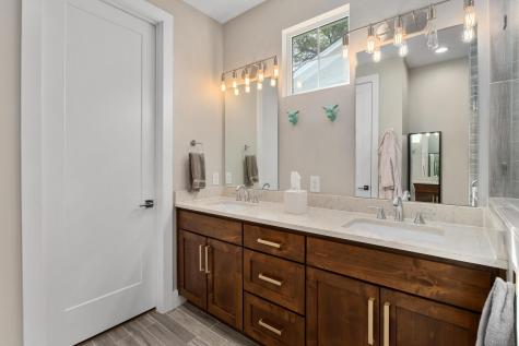3302 Funston Street Austin TX 78703
