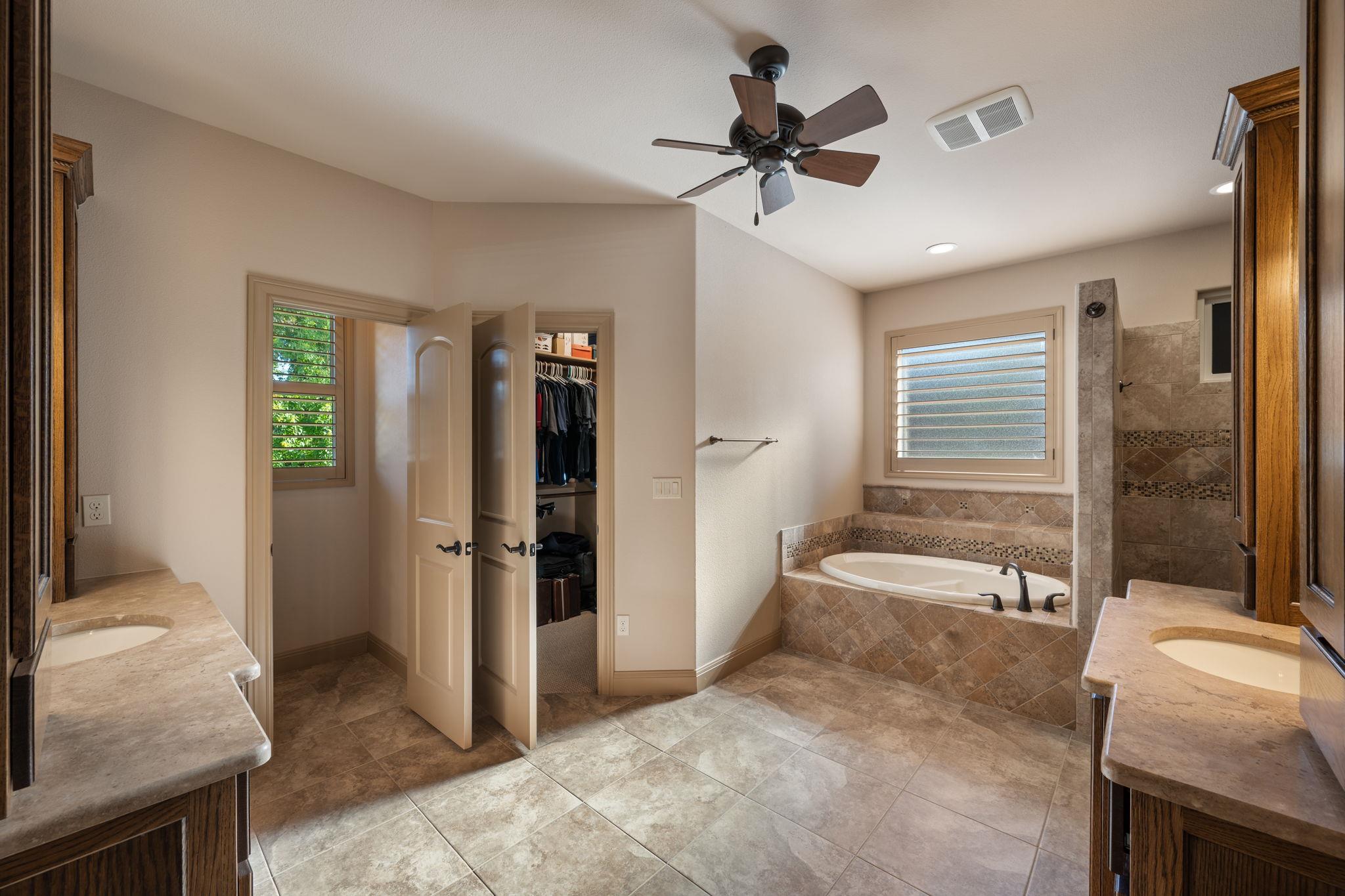 204 Overlook Court Georgetown TX 78628