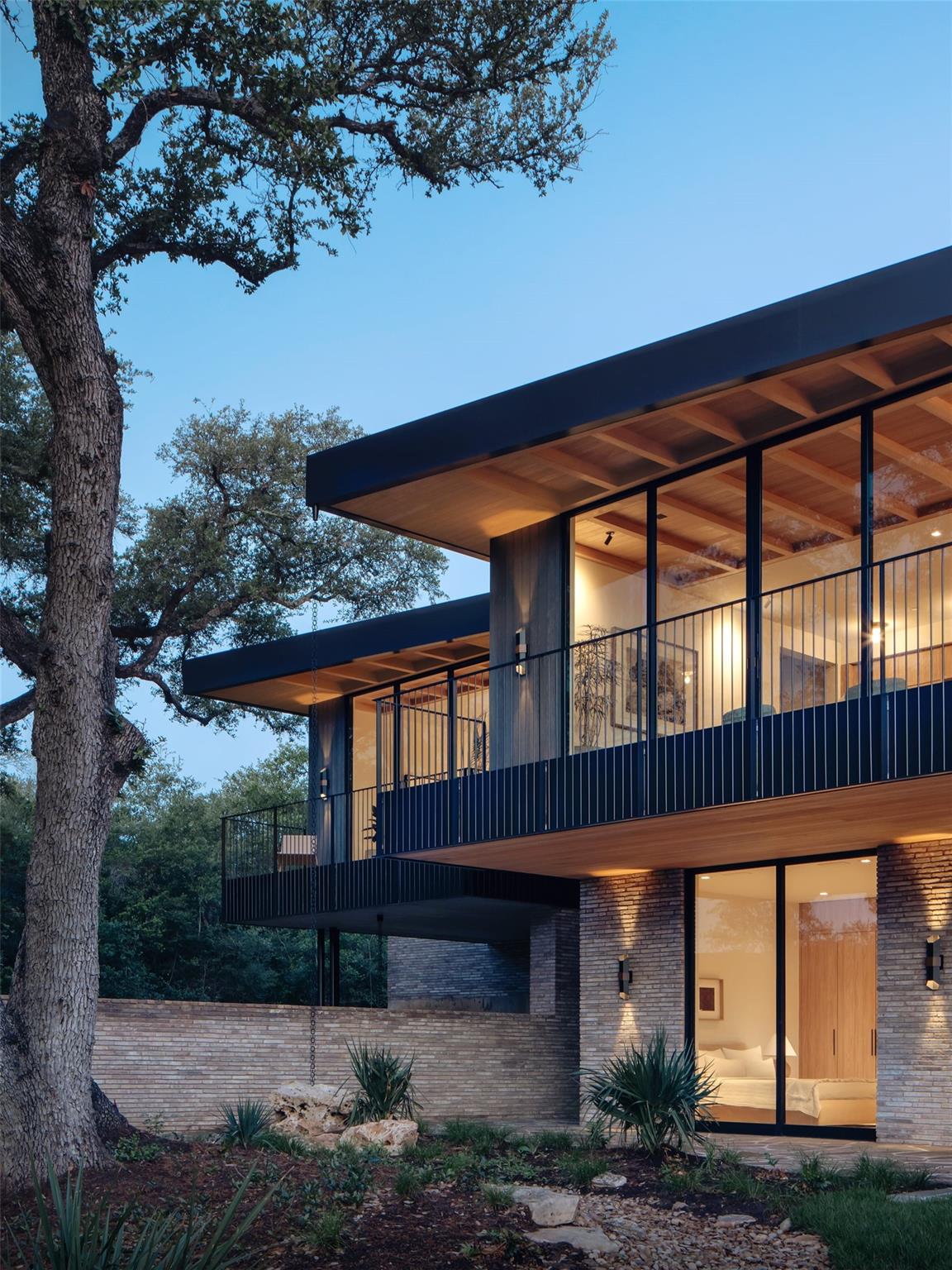7001 Oak Shores Drive Austin TX 78730