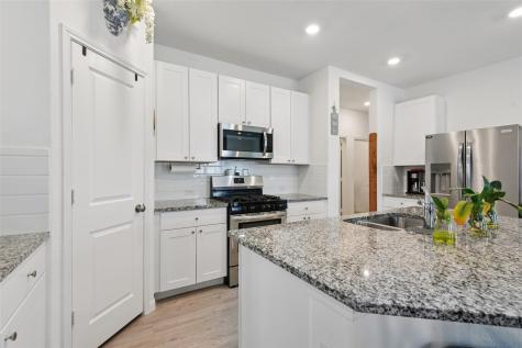 9058 Bowie Ridge Seguin TX 78155
