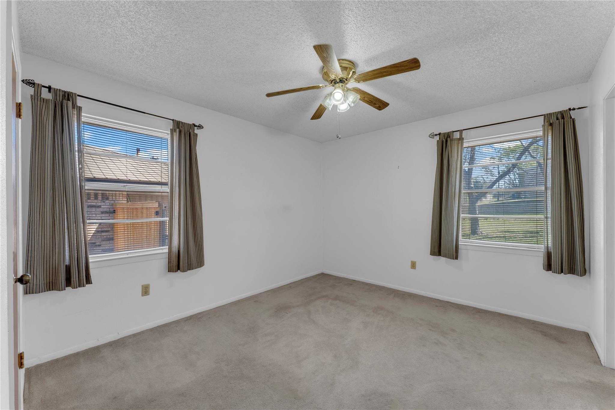 901 N Hill Street Burnet TX 78611