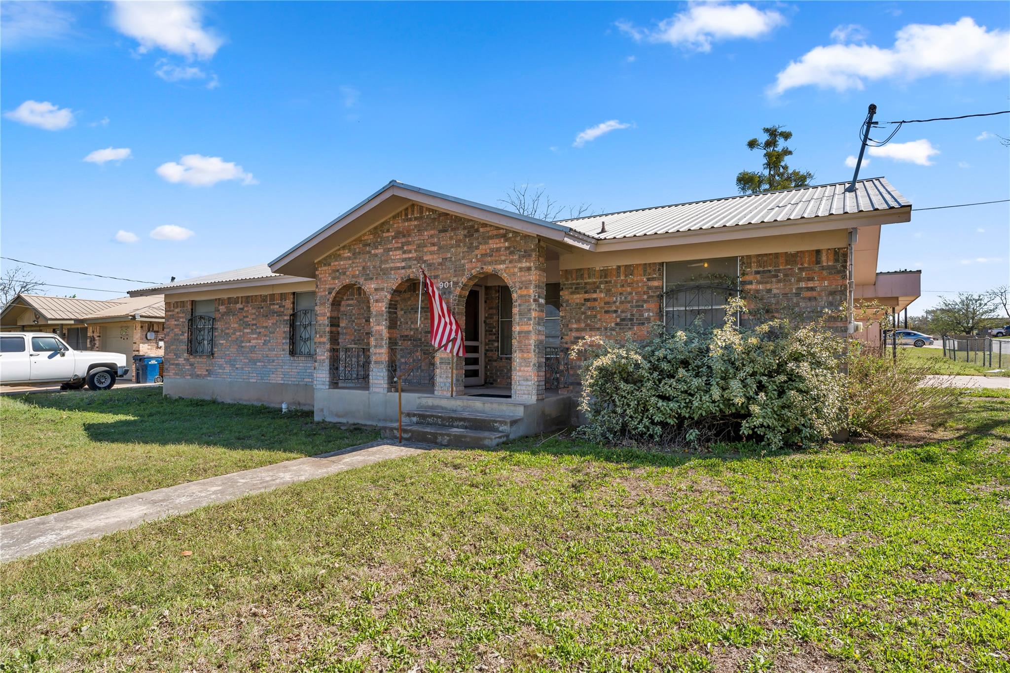 901 N Hill Street Burnet TX 78611