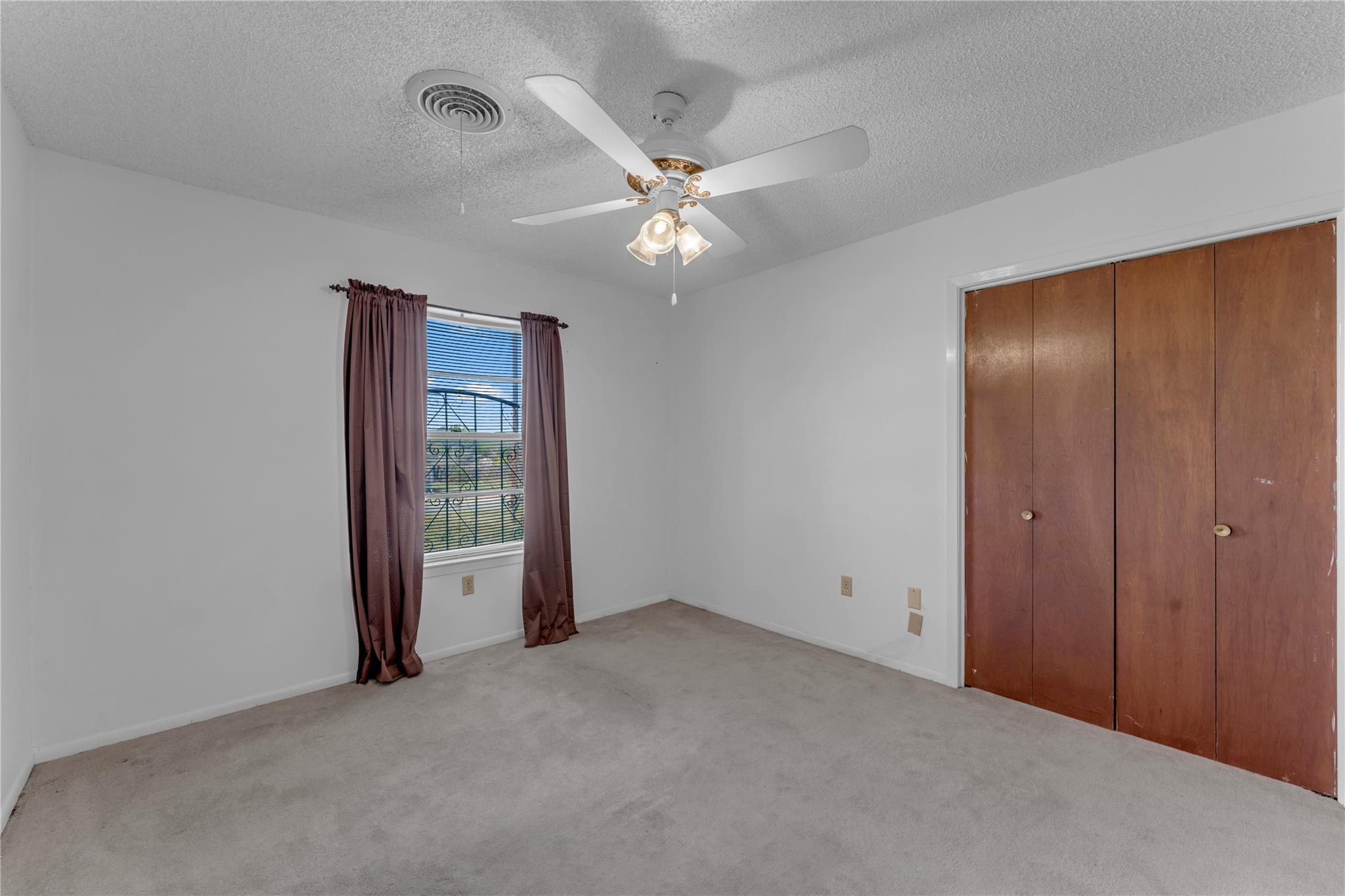 901 N Hill Street Burnet TX 78611