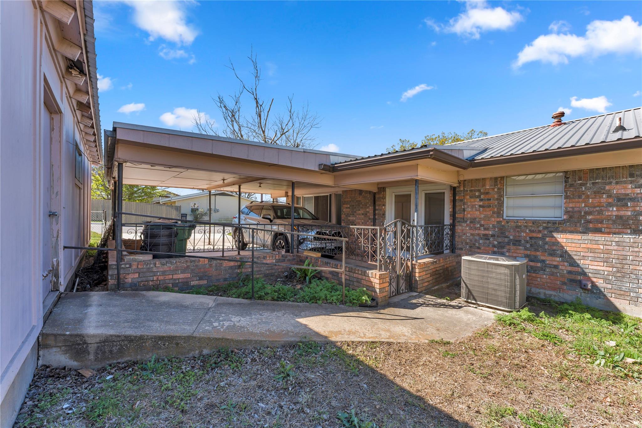 901 N Hill Street Burnet TX 78611