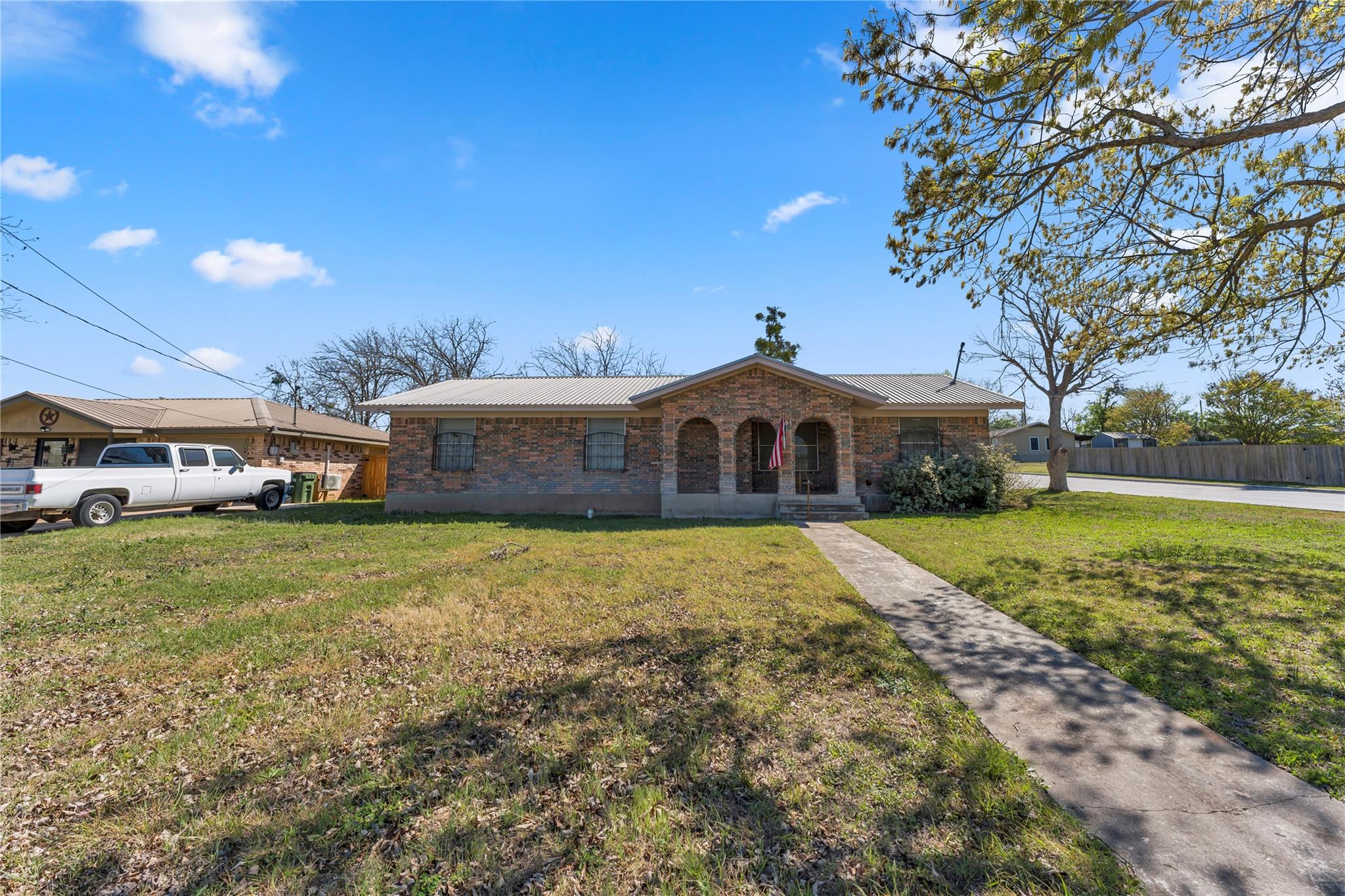 901 N Hill Street Burnet TX 78611