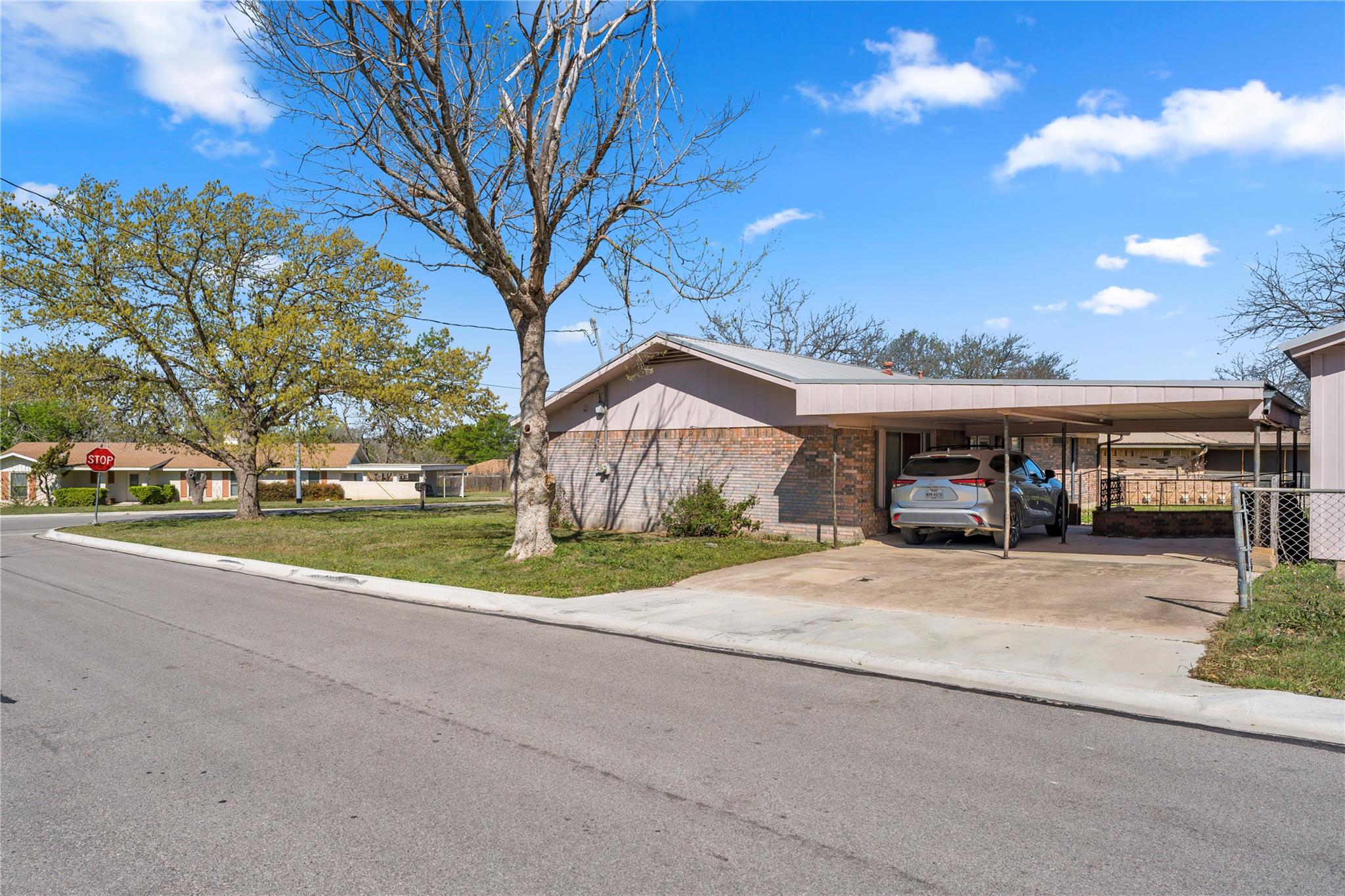 901 N Hill Street Burnet TX 78611