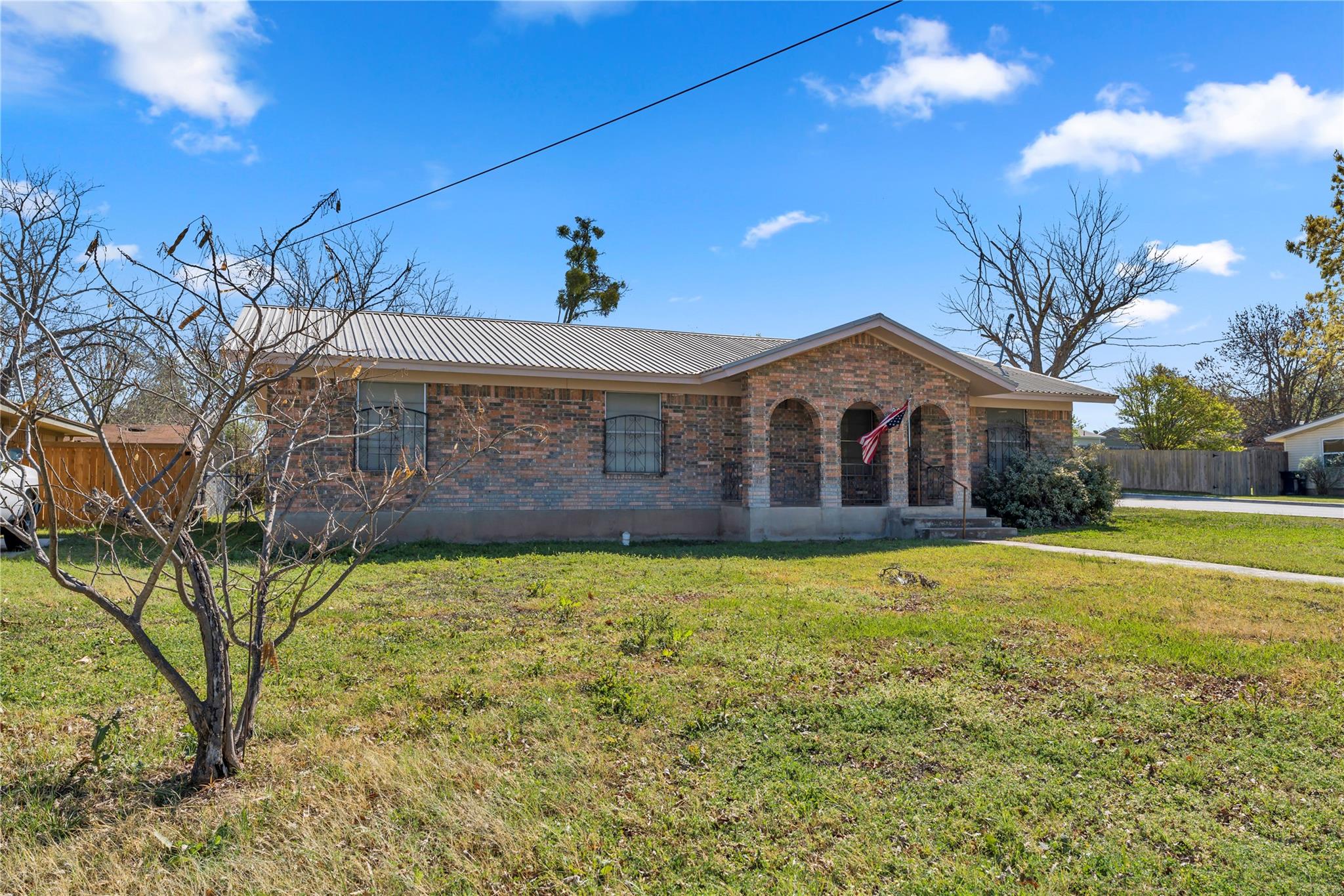 901 N Hill Street Burnet TX 78611