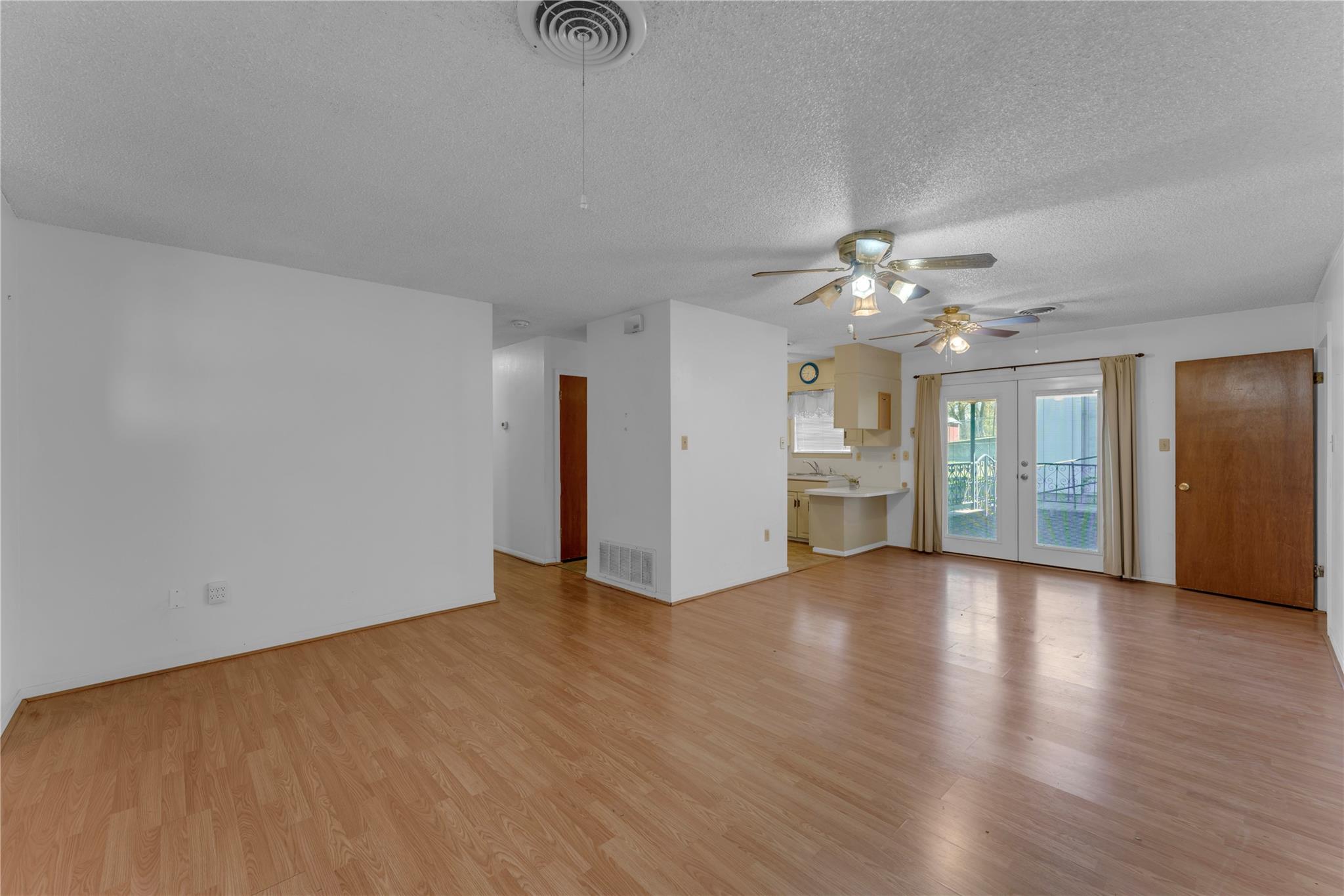 901 N Hill Street Burnet TX 78611