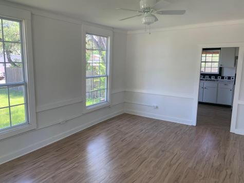 435 N West Street Bertram TX 78605