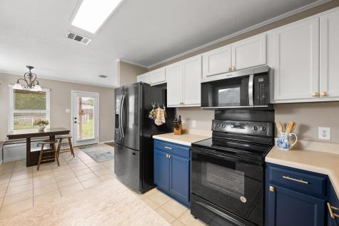 605 Holbrooke Street Hutto TX 78634