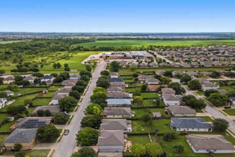 605 Holbrooke Street Hutto TX 78634