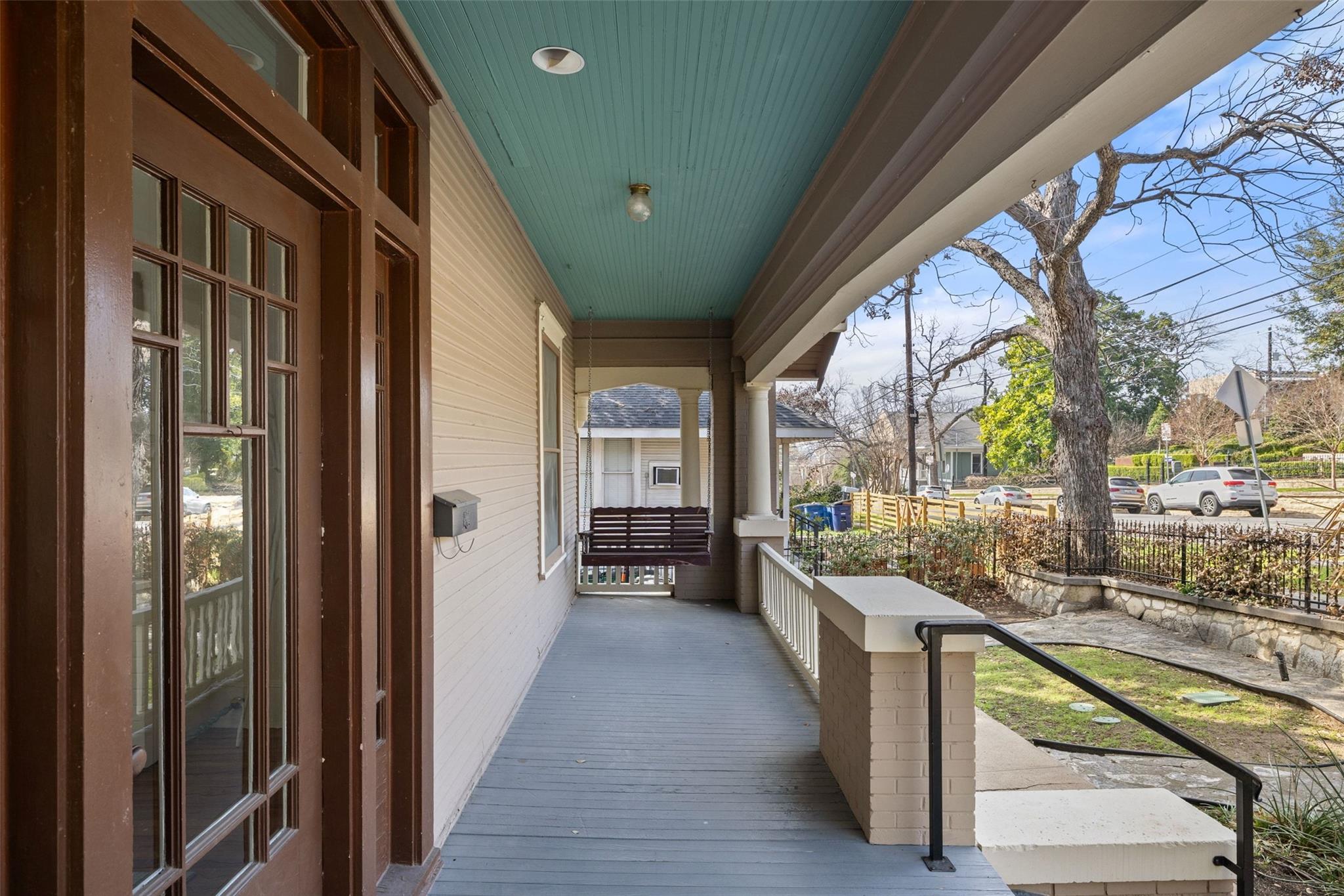 613 Baylor Street Austin TX 78703