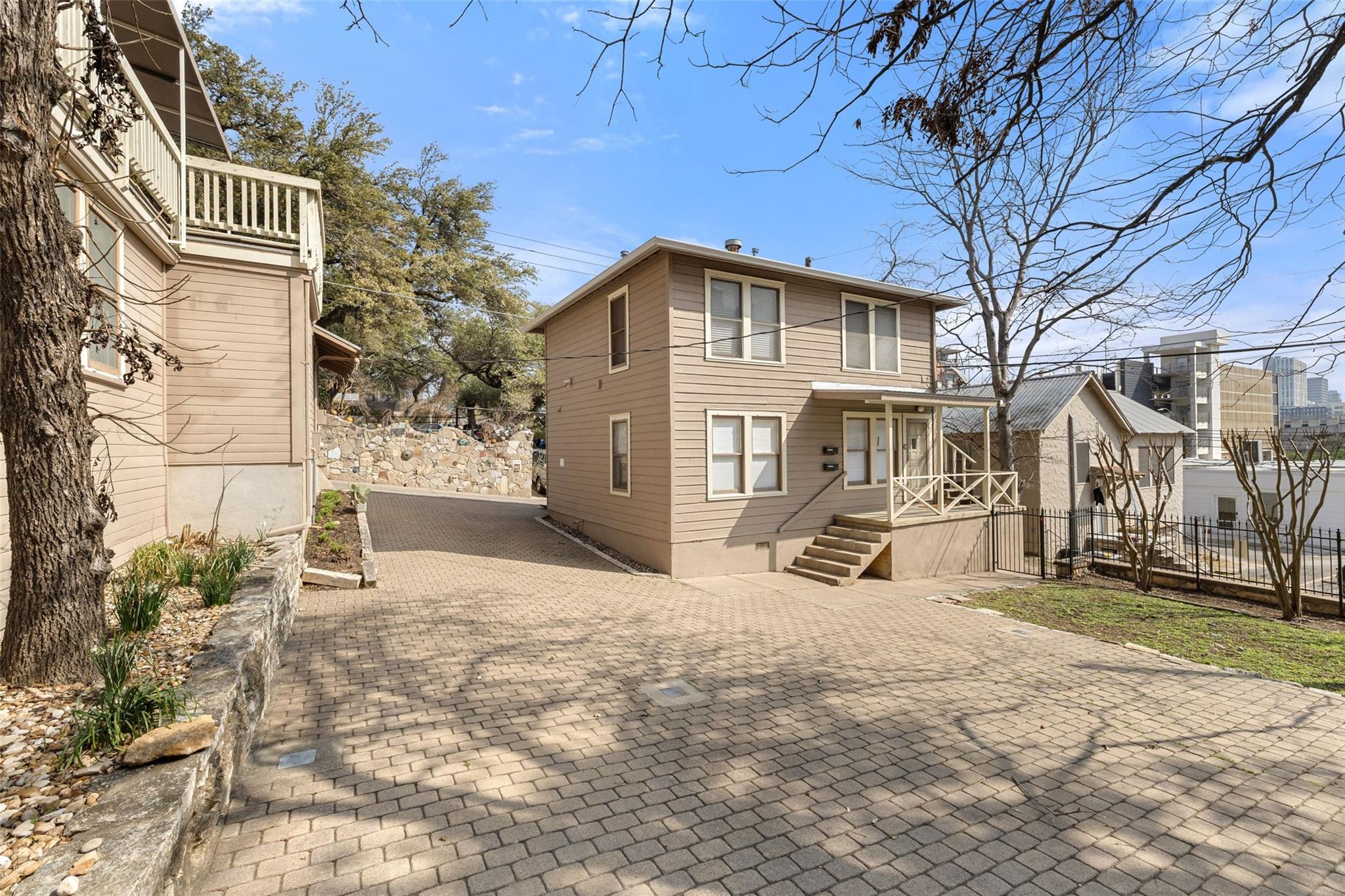 613 Baylor Street Austin TX 78703