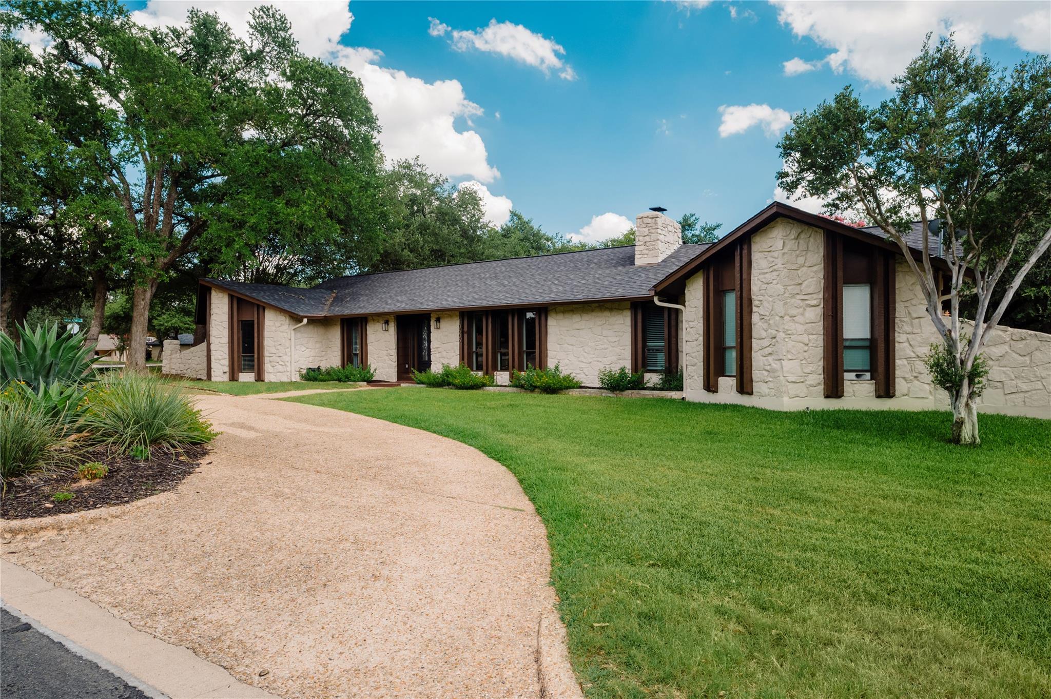 10606 Spicewood Club Drive Austin TX 78750