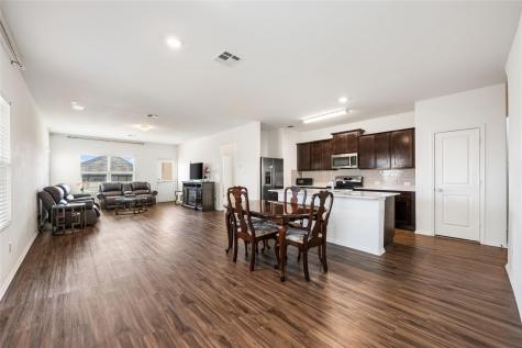 132 Joe Kidd Lane Jarrell TX 76537
