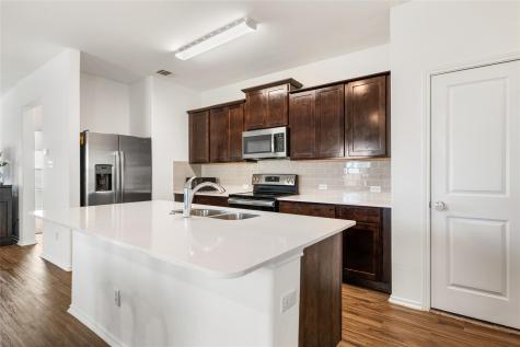 132 Joe Kidd Lane Jarrell TX 76537
