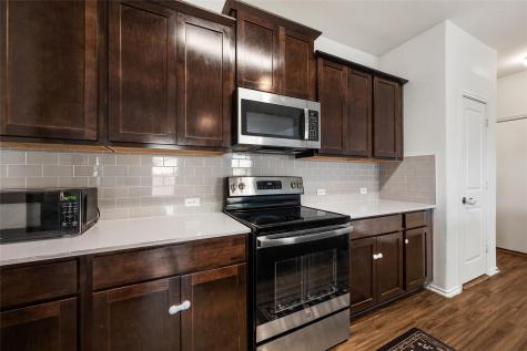 132 Joe Kidd Lane Jarrell TX 76537