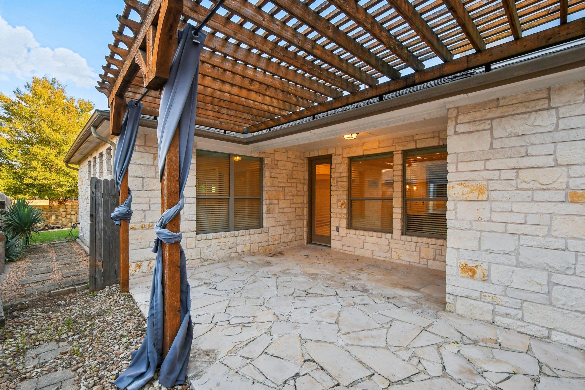 634 Irvin Drive San Marcos TX 78666