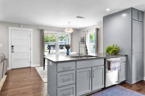 1809 W 10th Street Austin TX 78703