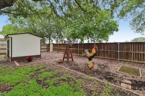 112 Kalis Cove Buda TX 78610