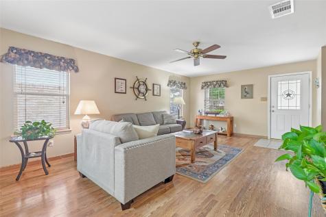112 Kalis Cove Buda TX 78610