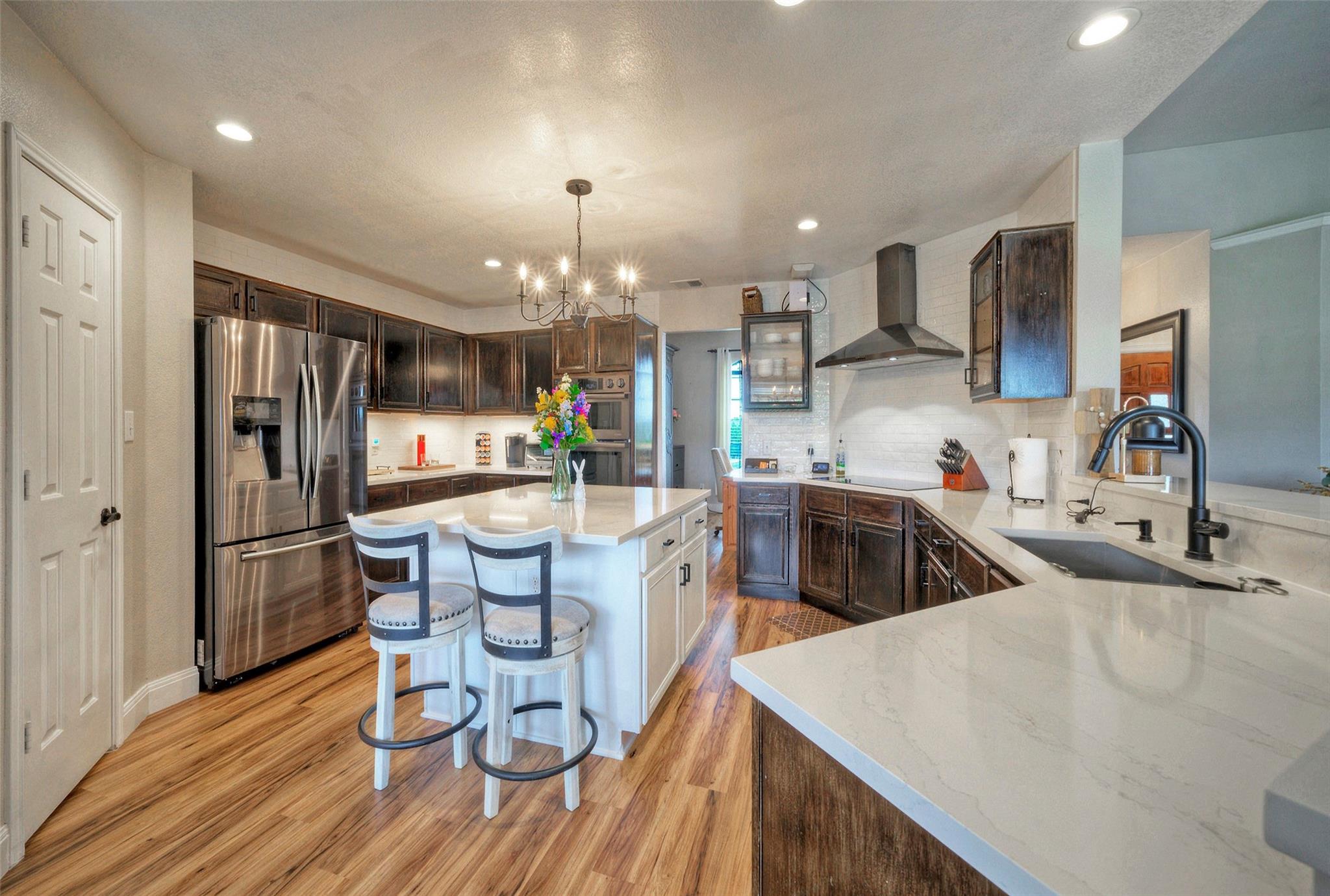 511 Chaneys Crossing Bertram TX 78605