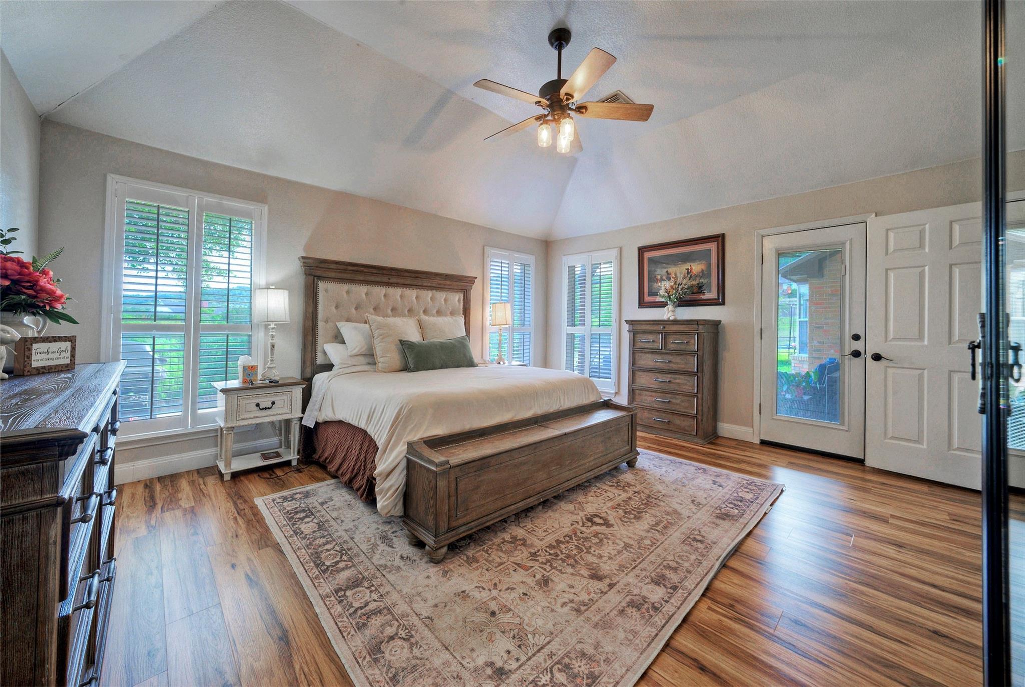 511 Chaneys Crossing Bertram TX 78605