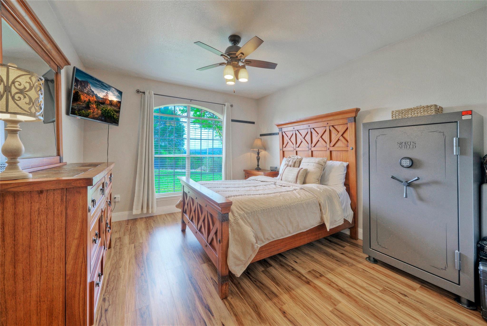 511 Chaneys Crossing Bertram TX 78605