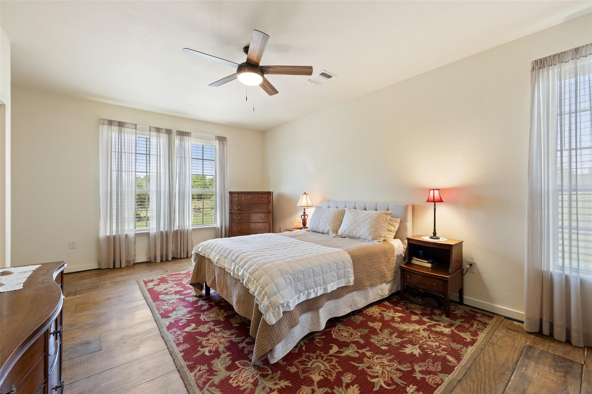 2124 Crabapple Road Blanco TX 78606