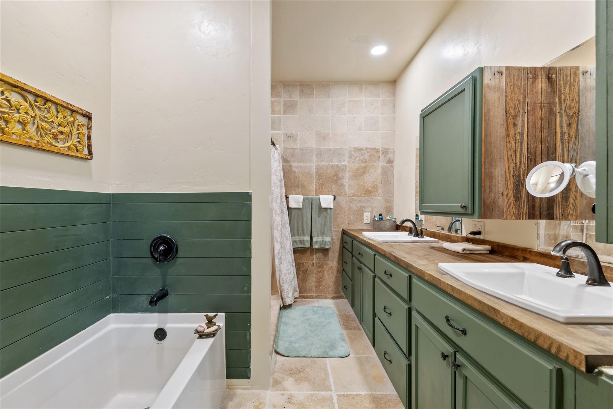 2124 Crabapple Road Blanco TX 78606