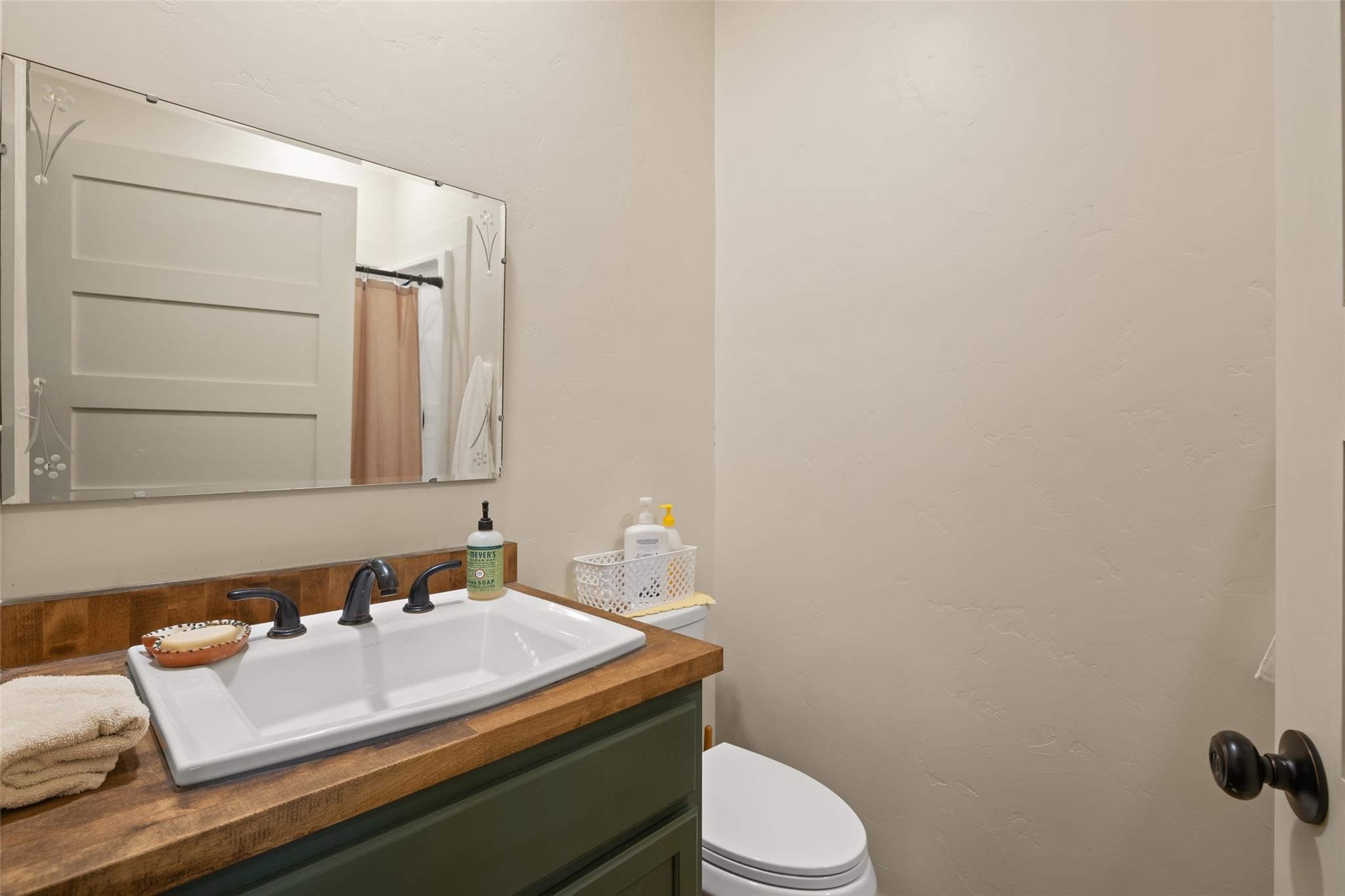 2124 Crabapple Road Blanco TX 78606