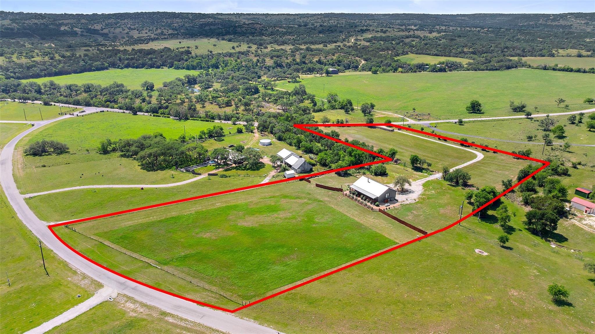 2124 Crabapple Road Blanco TX 78606