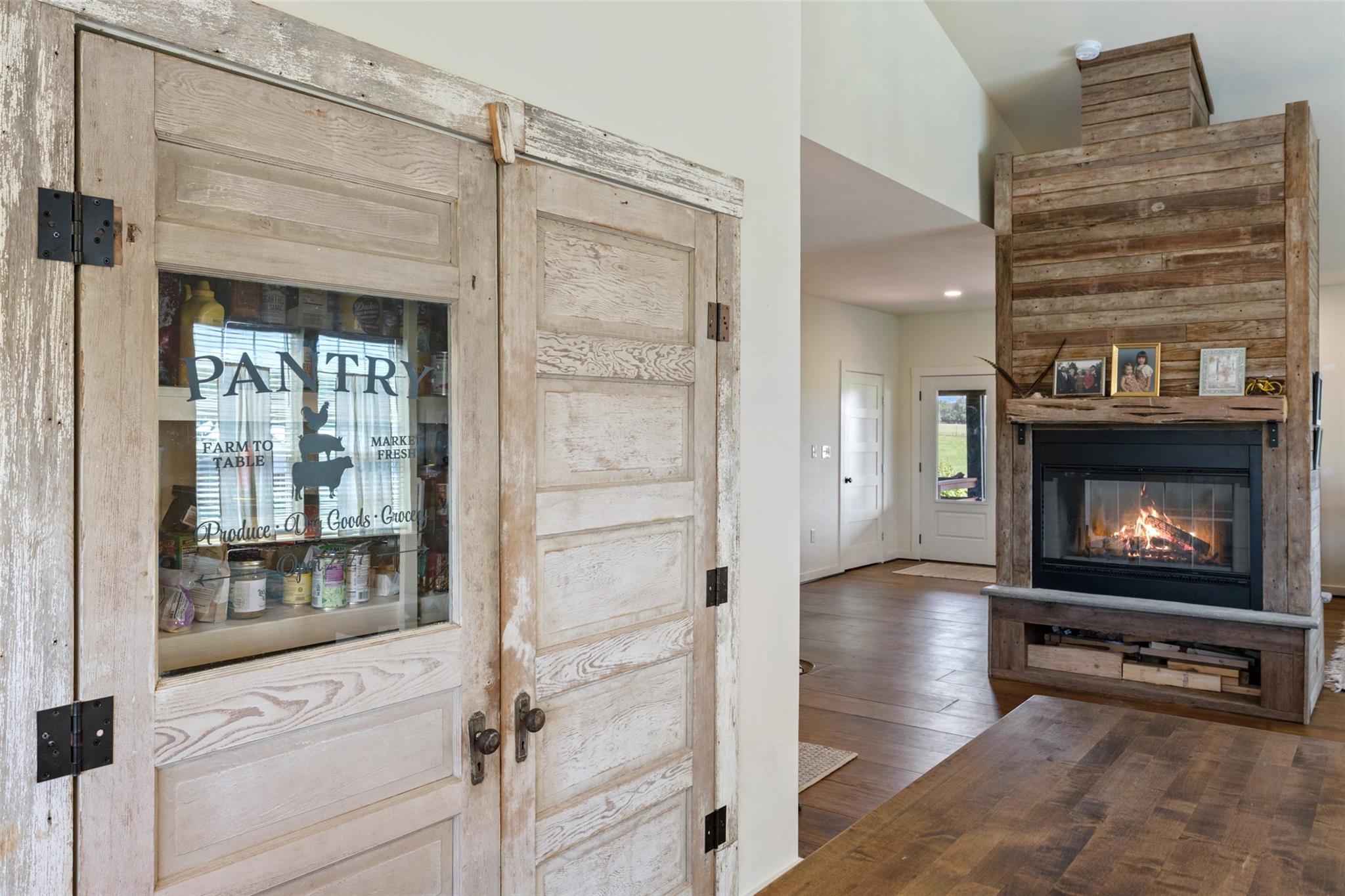 2124 Crabapple Road Blanco TX 78606