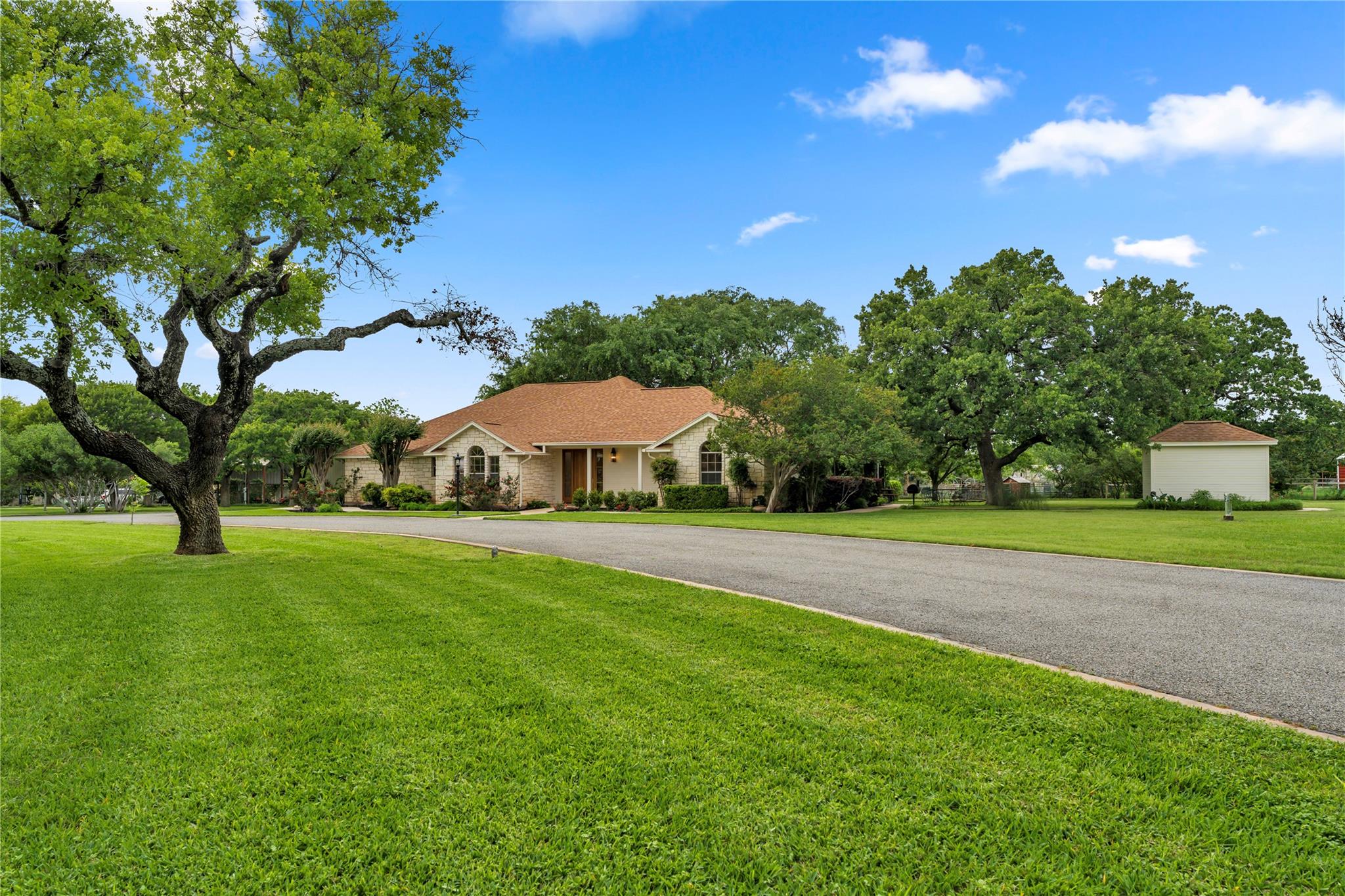 406 Ancient Oaks Drive Marble Falls TX 78654