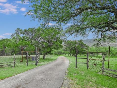 1500 Spoke Hollow Road Wimberley TX 78676