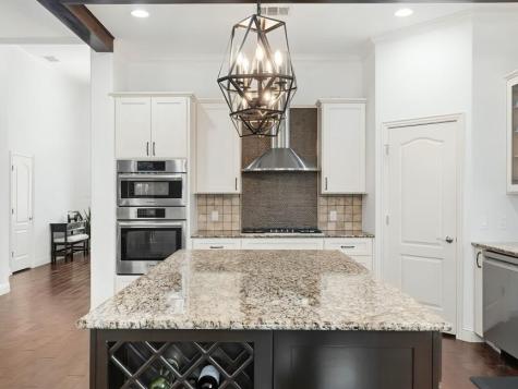 6709 Melava Court Austin TX 78749