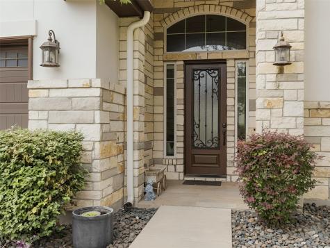 6709 Melava Court Austin TX 78749