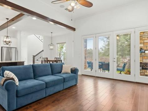 6709 Melava Court Austin TX 78749